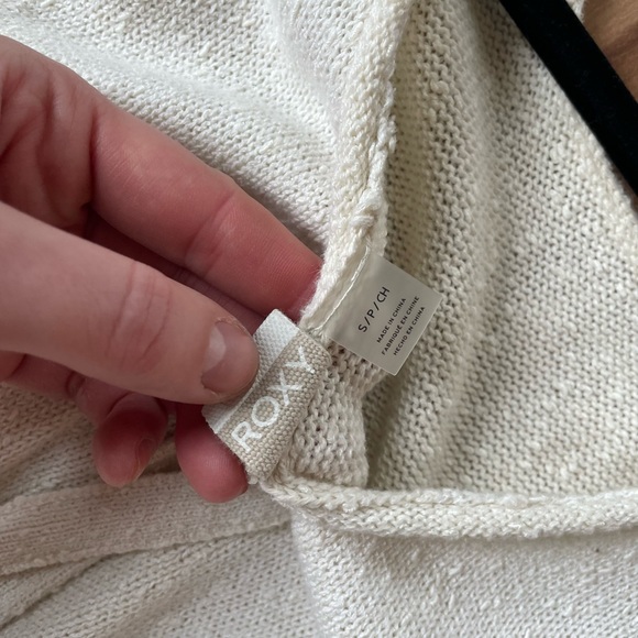 Roxy Top - Picture 4 of 7